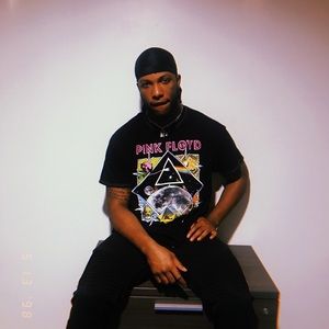 Meet your Posher, Robert